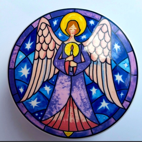 Mikasa Angel Porcelain Trinket Box 🎁 - Picture 1 of 3